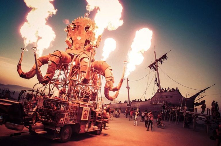 #13 Burning Man Festival, Nevada (USA)1
