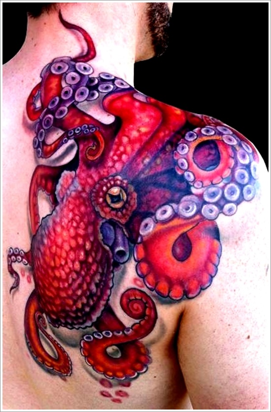 awesome-octopus-tattoo-on-back