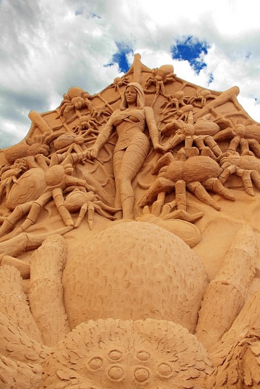 beautiful-sand-sculpture-3