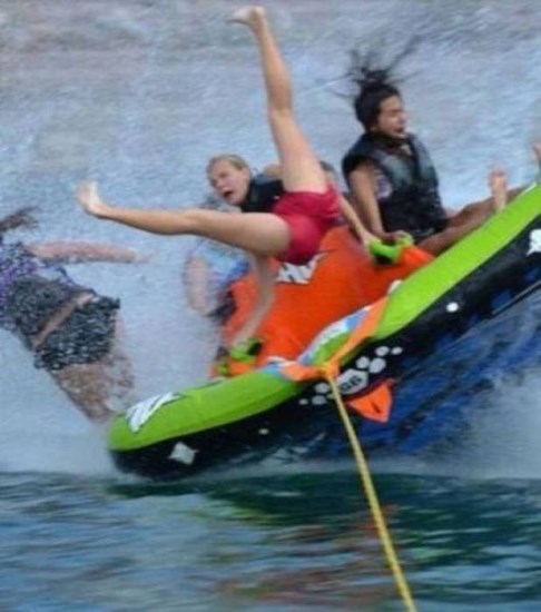 these-brave-water-tubers-got-caught-up-in-wild-wipeouts-13