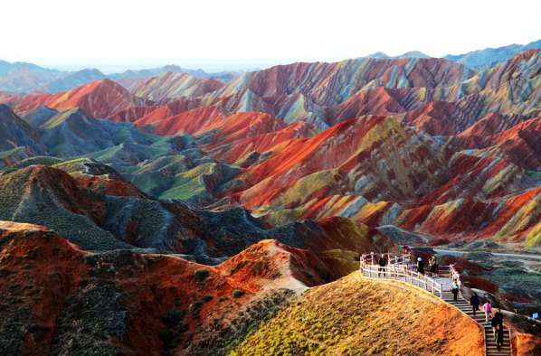 Цветни скали Чжан Данксиа в провинция Гансу - Китай