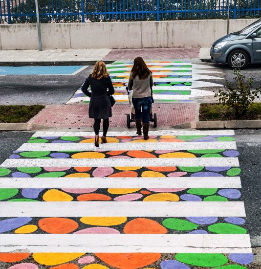 crosswalk-art-funnycross-christo-guelov-madrid-2