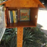 къщички за книги